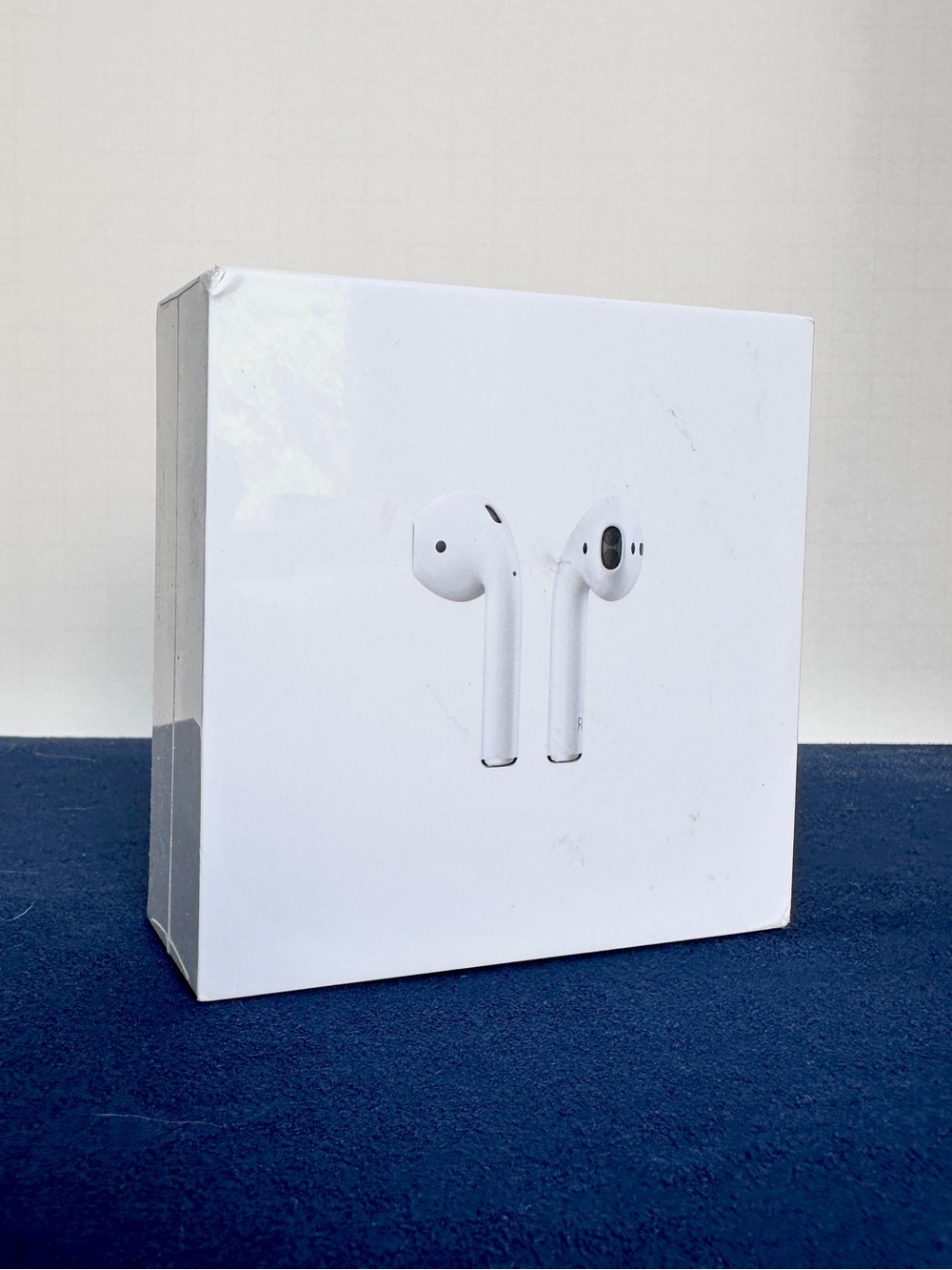 Apple AirPods (2nd Generation) with Charging Case – Brand New Sealed